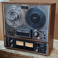 BEAUTIFUL TEAC A-4010GSL 4010 GSL 7 INCH REEL TO REEL WITH ORIGINAL DUST COVER !