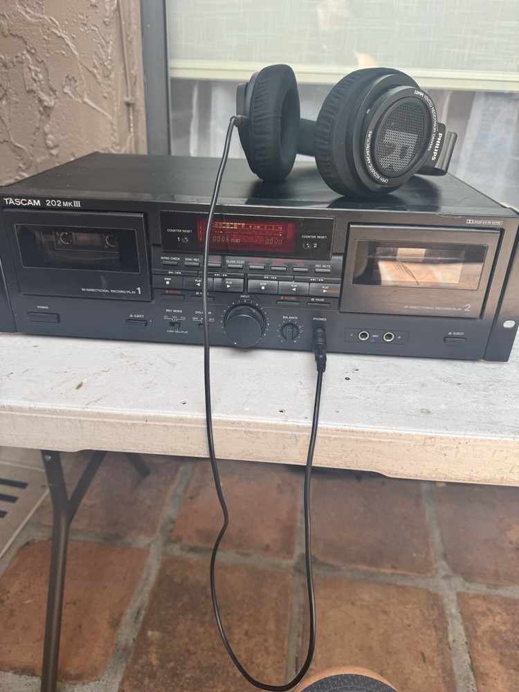 Tascam 202 mk3 double cassette deck auto reverse