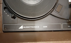 Vintage Audiotronics 300-A Portable Classroom Record Player 4-Speed – Functional
