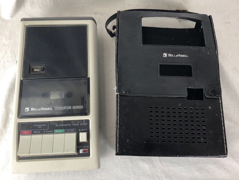 BELL & HOWELL Cassette Player/Recorder Model 3081 Educator Series Parts Not Work