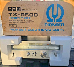Vintage Pioneer Stereo Tuner Model TX-9500 in Original Box