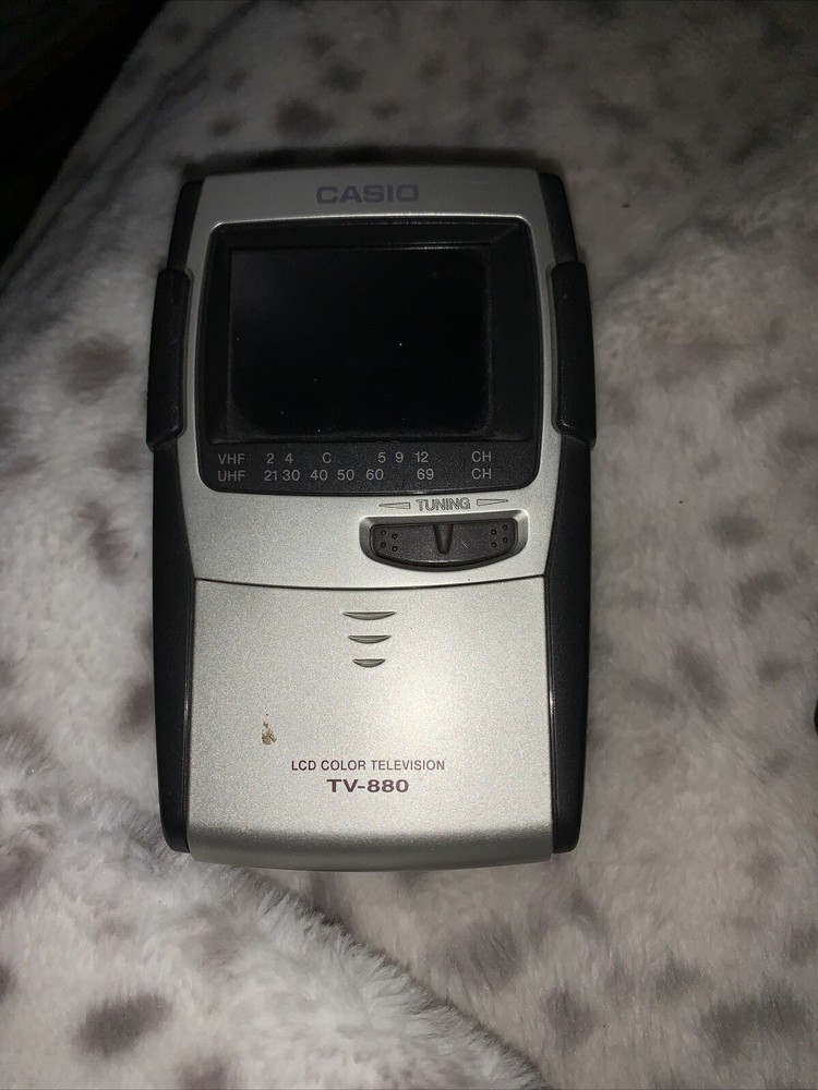 Vintage Casio LCD Color Handheld Television Model TV-880N Made In Malaysia