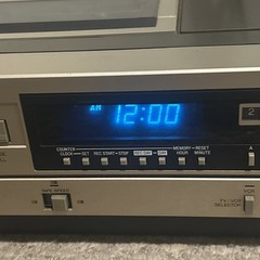 Sanyo VCR 3900-II Video Cassette Recorder BIl/lll Powers On As Is