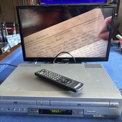 Sony SLV-D300P DVD/VCR Combo Player w/working Remote DVD Won’t Read VHS Works