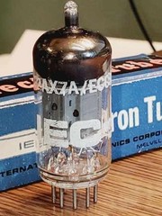 12AX7A/ECC83 Mullard MaxiPreamp2/TV7 tested (1) tube lot