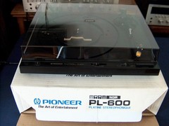 New In Original Box Vintage Pioneer Record Player Turntable PL600 KCU