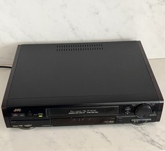 JVC HR-S7300U Super VHS Vcr Hi-Fi Stereo S-Vhs VCR plus