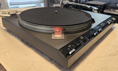 Technics Direct Drive SL-3300 / 3310 Turntable, Serviced Recapped New Covers