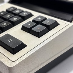 Vintage 1970s Canon Canola L100A Desktop Calculator, Great Working Condition!