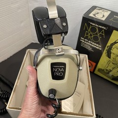 Vintage Realistic Nova Pro Hi-Fi Stereo Headphones Original Box 33-1014A