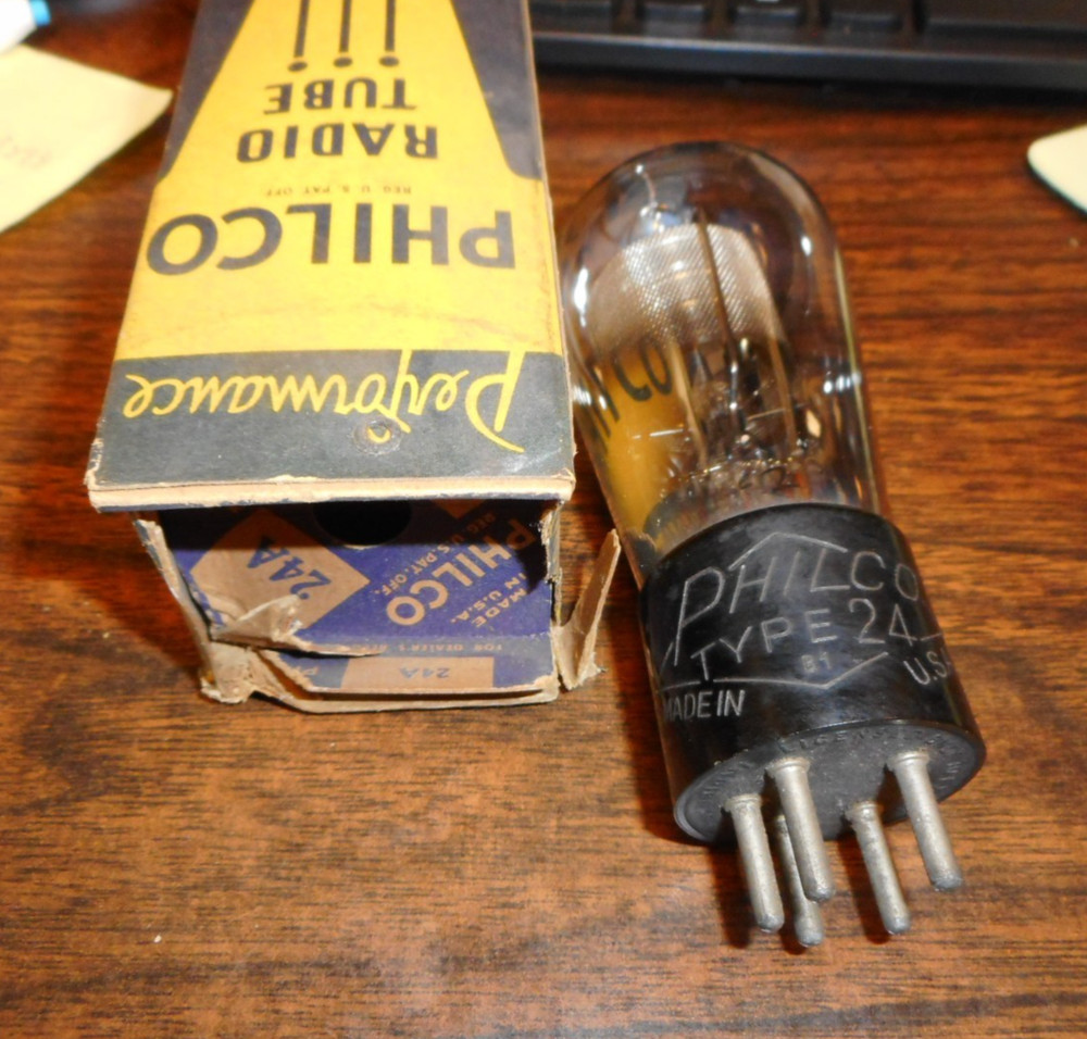vintag Philco 24 radio audio amplifier vacuum Globe shape 24/24A
