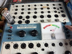 Realistic (GE) 5U4GB/5AS4A Grey Plate Side D Getter Tested on B&K 707