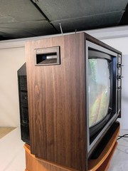 🔥1976 MGA Vintage CRT TV Retro Gaming 19” Tube RF MOD Woodgrain CLEAN 80s Color
