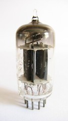 1956 Tung-Sol 12AX7 (ECC83) Tube – Hickok TV7B tests @ 44/45, Min:32/32