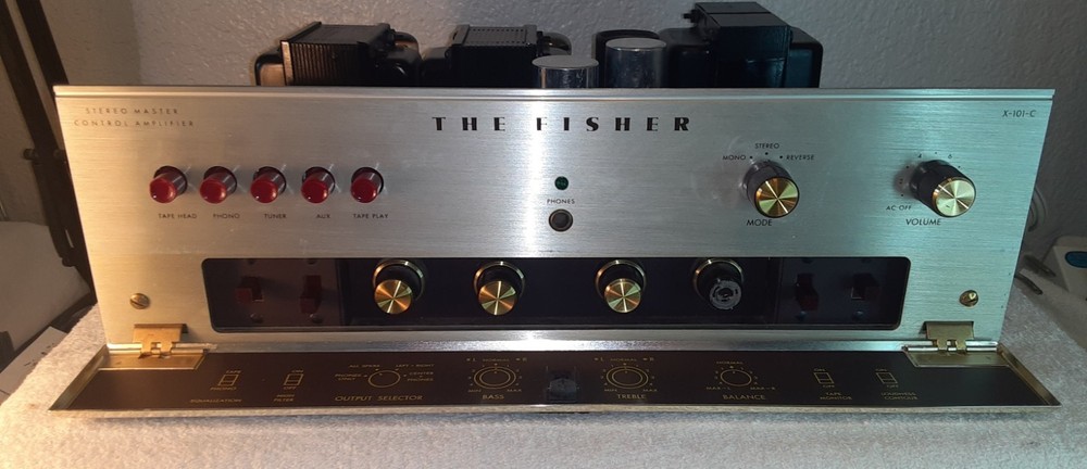 Vintage Fisher Stereo Master Control X-101-C Tube Amplifier