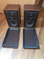 Vintage Realistic Minimus 7W Stereo Speakers JAPAN 8Ohms 40W Brown Wood 40-2039B