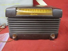 Antique 1940s COMCO Radio with Manual & Waterproof Case
