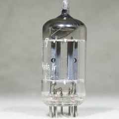 Siemens (Telefunken Label) 12AU7/ECC82 Long Plate Angled D-Getter Germany 1956