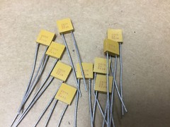 10 PC AVX CK06BX222K Cap Ceramic 0.0022uF 200V X7R 10% Radial 125°C