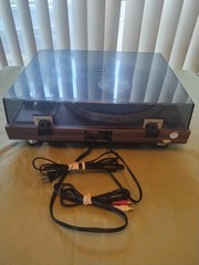 FISHER MT-6225 TURNTABLE WORKING VINTAGE DIRECT DRIVE SEMI AUTO AT CART TESTED
