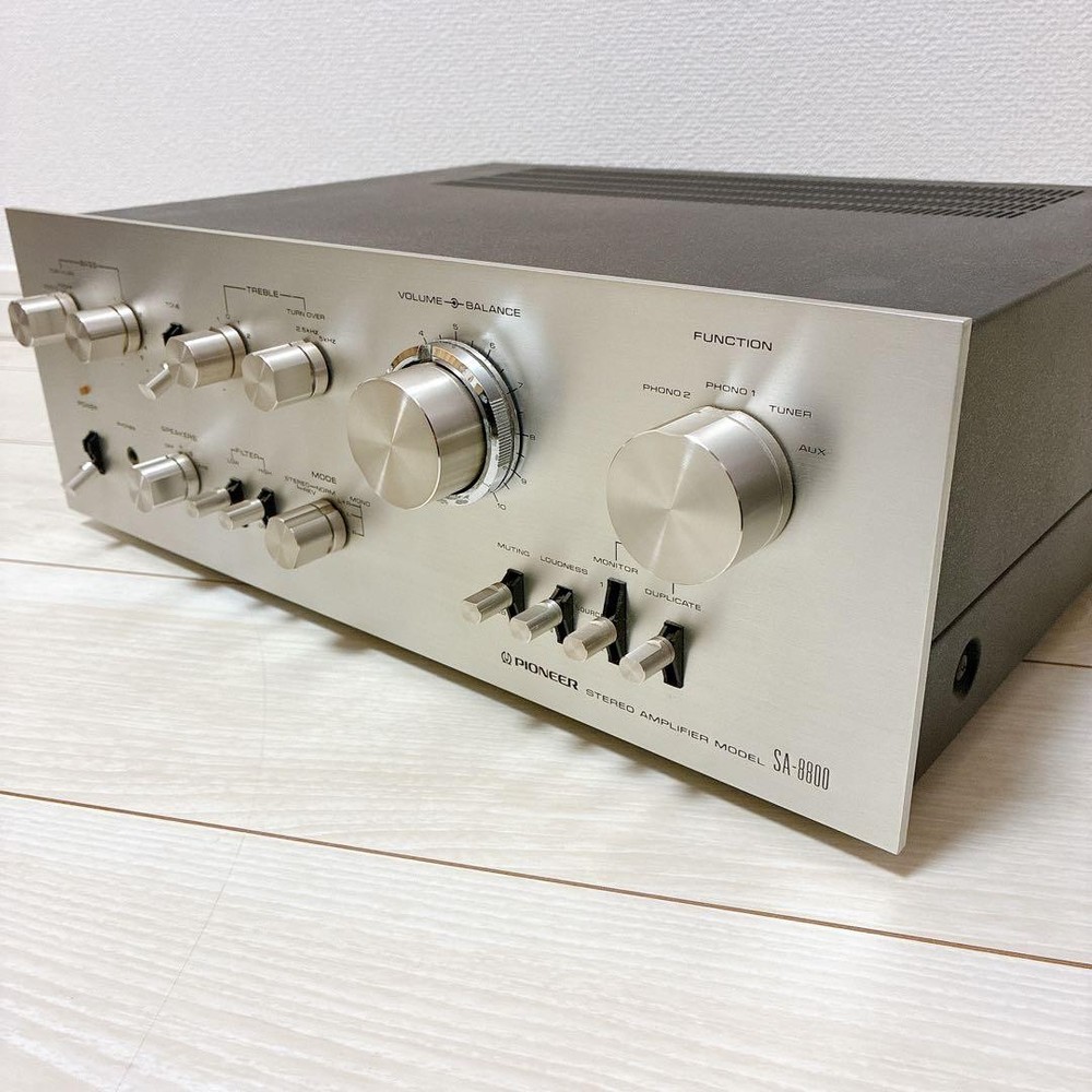 Pioneer SA-8800 Integrated Amplifier Vintage Audio Junk For Parts or Repair