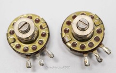 2X Allen Bradley Type J Locking Potentiometer / JLU-2541 / 250K Linear — KTB2