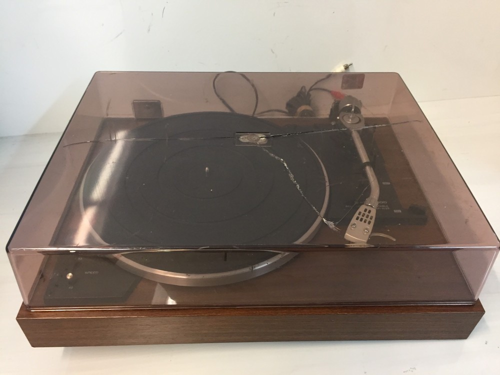 Vintage Kenwood KP-1022 Belt Drive Turntable – As-Is, Untested (1970s)