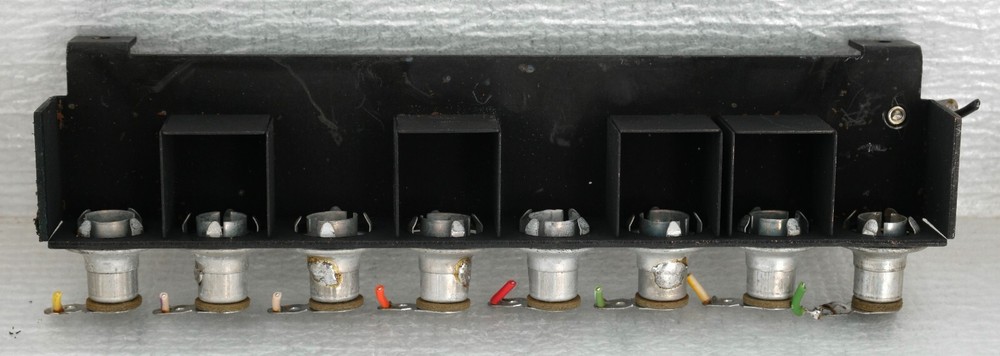McIntosh MAC 1900 Receiver Part : Lamp Holder ( A )