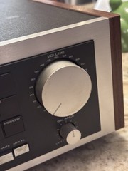 Realistic STA-2600 Digital Synthesized AM/FM Stereo Receiver