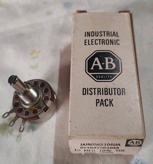 Allen-Bradley(AB) Distributor Pack JAIN056S102UA RV4NAYSD102A 1.0K 10% TOL