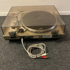 AKAI Auto Return Model AP-306 Quartz Lock Direct Drive Vintage Turntable LP