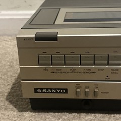 Sanyo VCR 3900-II Video Cassette Recorder BIl/lll Powers On As Is