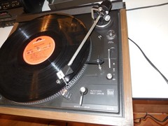 DUAL 522 VINTAGE TURNTABLE