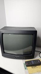 SHARP 13″ CRT TV Retro Gaming Color Television Model 13N-M100B W/ Remote Tested