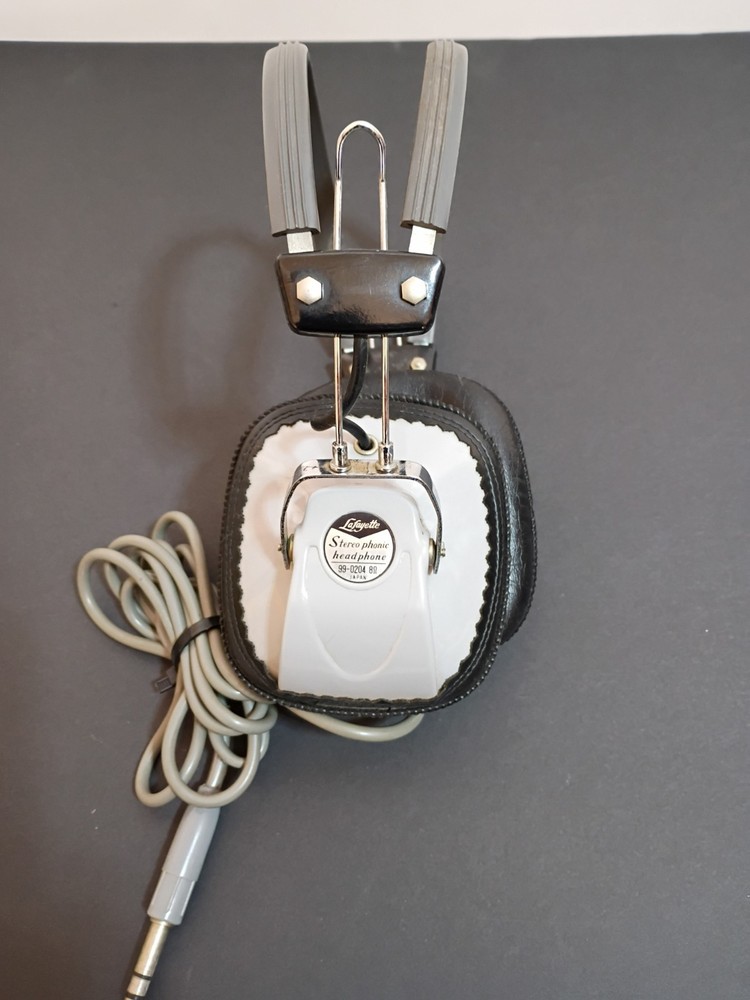Lafayette Gray Black Stereo Over-Ear Headphones 99-0204 8R 1/4 Inch Plug