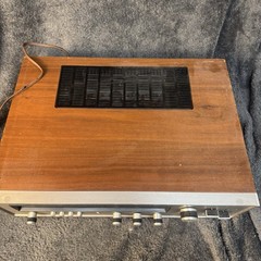 Vintage 1974 Realistic RadioShack STA-80AM/FM Stereo Receiver- Walnut Case