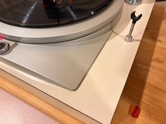 Technics SP-25 DD Turntable w/plinth and Syntec S-220 Piezo PU-420 Tonearm