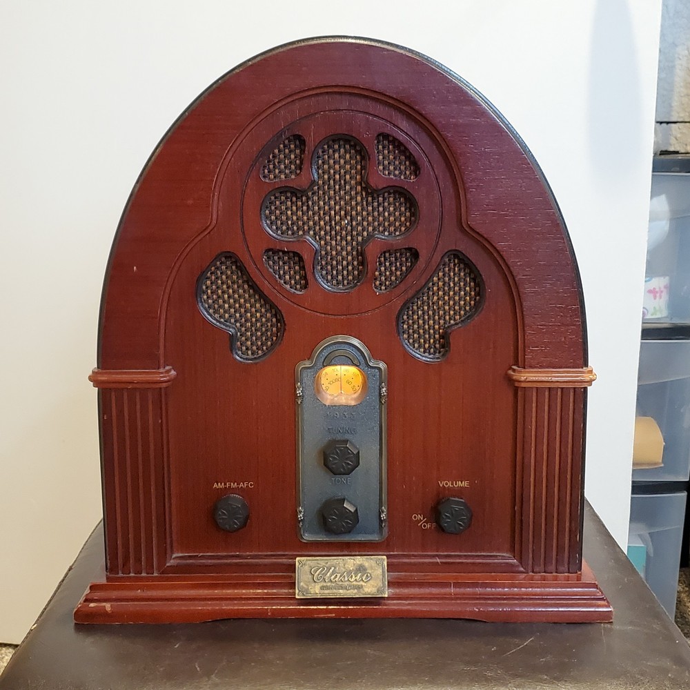 Replica 1933 MCA Universal Vintage Radio AM FM Cassette 100% Working Intact G++