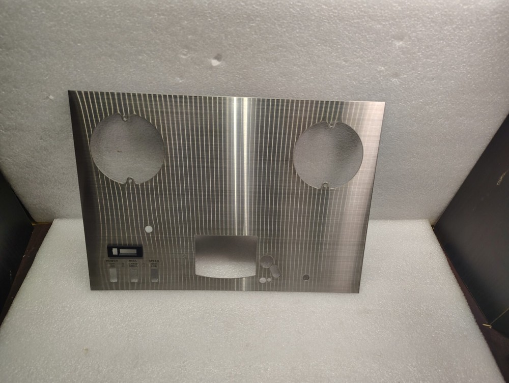 TEAC A-3300 SX reel to reel front face