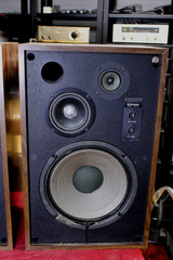 Vintage Pioneer CS-711 3-Way Speaker System