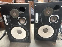 JBL L100 century vintage speakers.