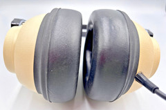 Bell Howell Vintage 8 Ohm Stereo Headphones Tested Black Cream Japan, tested