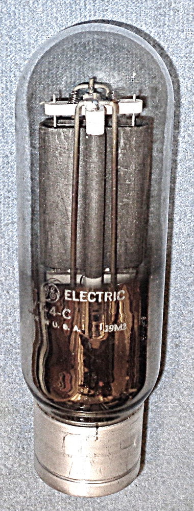 1 NOS GE VT-4-C 211 Vacuum Tube 1942 Vintage 100 Watts for Audio or Transmitting