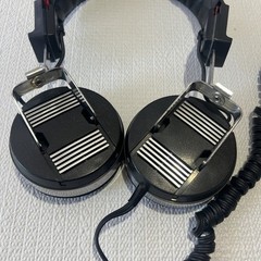 TEAC HP-90 Imp8 Dynamic Stereo Headphones Vintage Working/tested