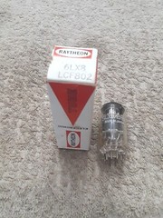 NOS Raytheon 6LX8 / LCF802 Vacuum Tube