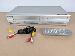 Sylvania DVC840F VCR/DVD Combo Player VHS Recorder Remote Bundle VG WORKING