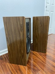 1 Pair of AR-48B speakers Teledyne Acoustic Research