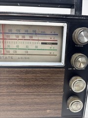 Vintage Unisonic Solid State AM/FM Radio 15 Transistors Works