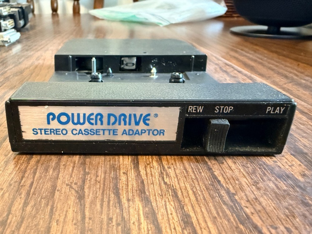 Stereo Cassette Adapter for 8 Track, Untested