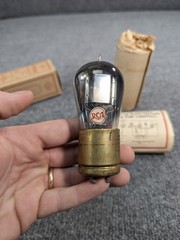 1920s Era RCA Radiotron UV201A Detector Amplifier Tube in the Box NOS G2U